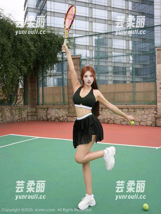 秀人网 - 悠悠YOYO的护士写真：图片说得比我多，原图里有让人心动的小细节
