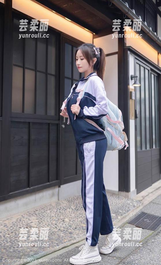 秀人网 - 仔细品味曼苏拉娜的女友写真，壁纸的灵魂在其中徘徊。