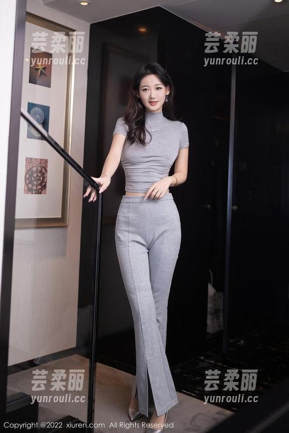 秀人网 - 原图来啦！杜viki的户外写真，带你领略‘随风飘扬’的精彩瞬间！