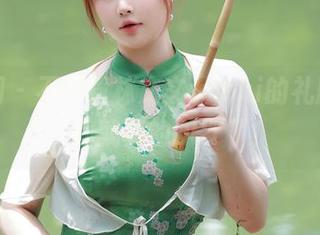 秀人网 – 不下载林文文yooki的礼服写真，你就真的OUT了！