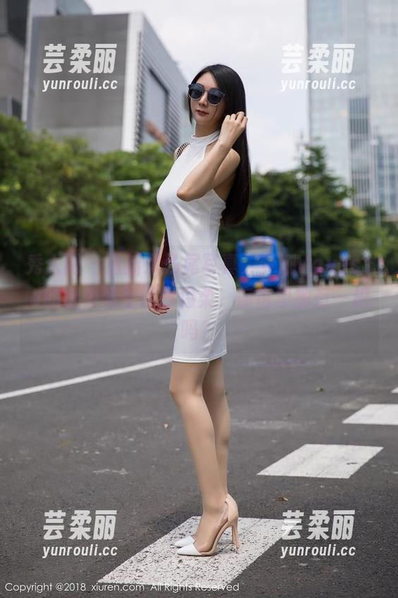 秀人网 - 最新双马尾写真,梦娜Vanessa的魅力如丝绸般温柔,你也想拥有一根吗? 秀人网 - 最新双马尾写真,梦娜Vanessa的魅力如丝绸般温柔,你也想拥有一根吗?