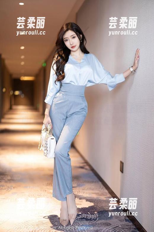 秀人网 - 全新糯美子Mini泳装图集上线啦!这身材真的可以家常便饭吗? 秀人网 - 全新糯美子Mini泳装图集上线啦!这身材真的可以家常便饭吗?