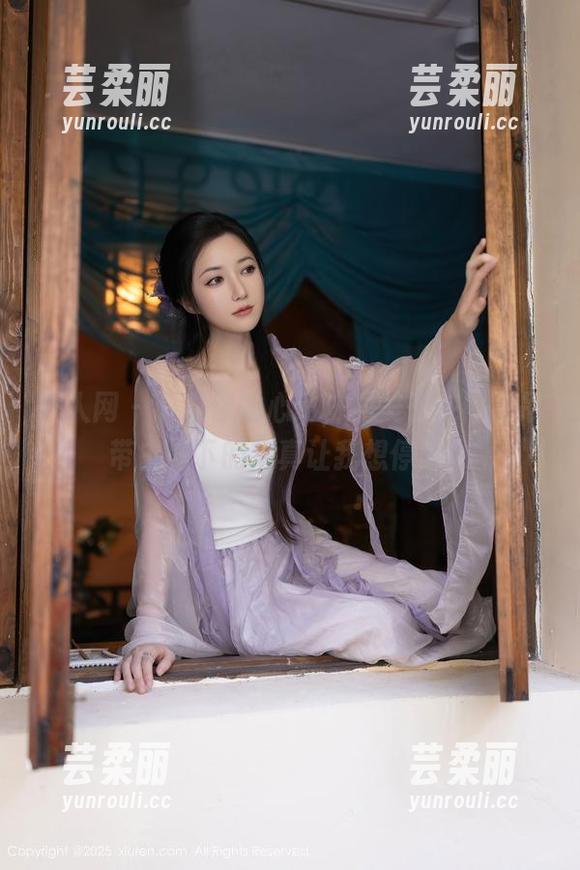 秀人网 - 下载你的心动，糯美子在内衣吊带主题下的写真让我想停留。