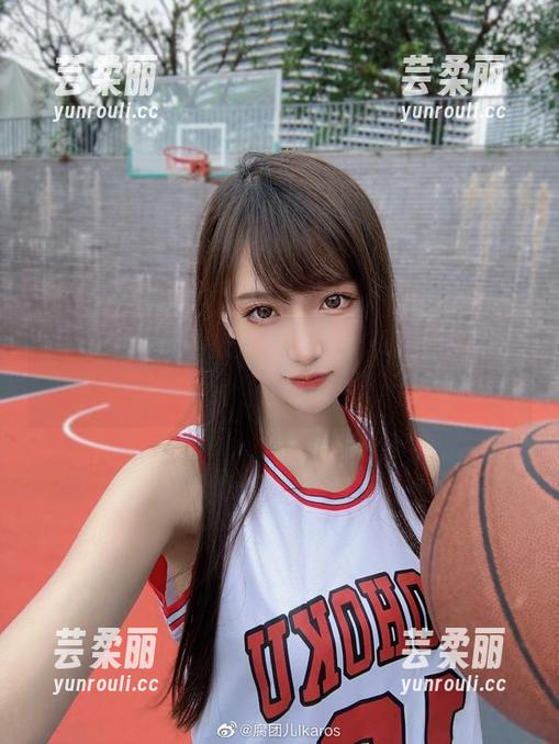 当泳装遇上无圣光，腐团儿Ikaros的套图简直美得让人想说‘哇’！