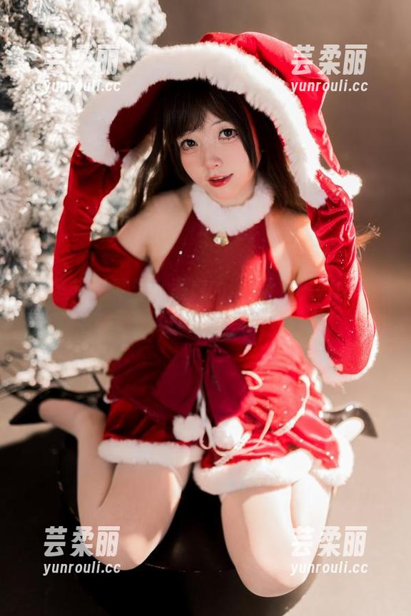 万圣节精灵与小恶魔的邂逅：花铃Hana全套写真让你眼前一亮！