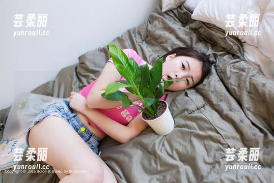 菠萝社 - Monkey_小潘鼠亮出最新作品，毛衣瞬间成了时尚必备品！