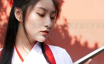蜜桃社 – 细腻与轻奢，缇娜美Tinami裤里丝写真集来袭，分享我的心路历程！
