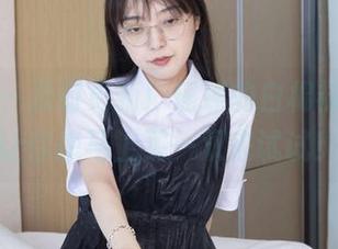 袜啵啵 – 及时更新！瑶瑶的白棉袜，绝对让你想马上买一双来试试！