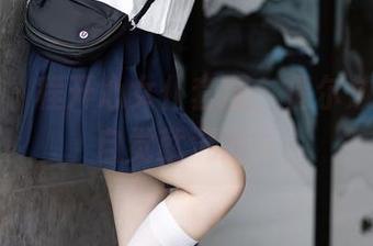 语画界 – 程开心女仆套图，偶尔放空，不自觉就沉浸了