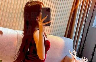 微密圈 – 看黎允熙baby的反差学妹原图，果然世间没有丑人，只有没看到原图的人！