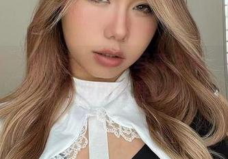 微密圈 – 黑饱宝的少女写真全集：偶尔放飞自我的青春时刻